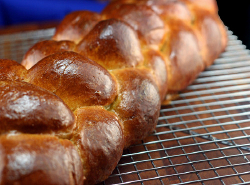 Pumpkin Spice Challah at YM&ДА