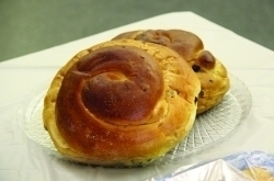 Round Challah at YM&হ্যাঁ