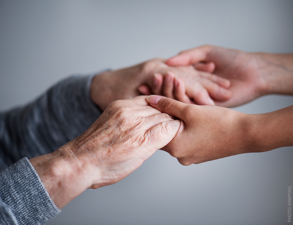 Holocaust Survivors and Older Adults Benefit from Y Services - Helping Hands at YM&ΝΑΙ